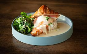 Esmarin Wellness Hotel